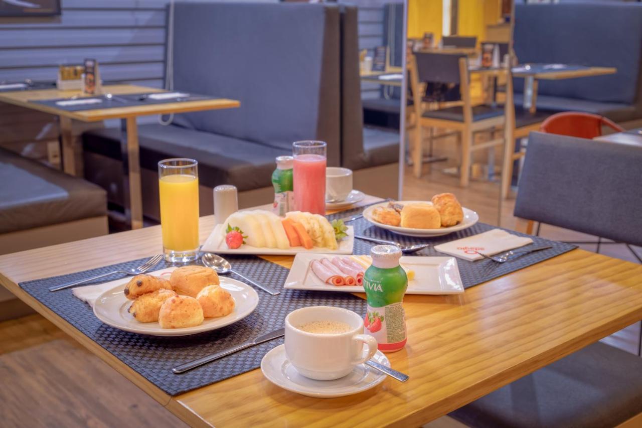 Aparthotel Adagio Alphaville باروري المظهر الخارجي الصورة